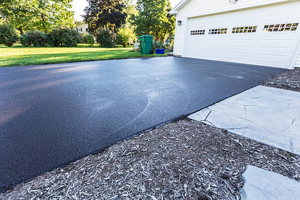 Best Driveway Pressure Washing in Lockport, NY